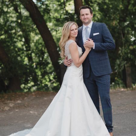 Jamie Erdahl Lives a Healthy Married Life with Her Husband.